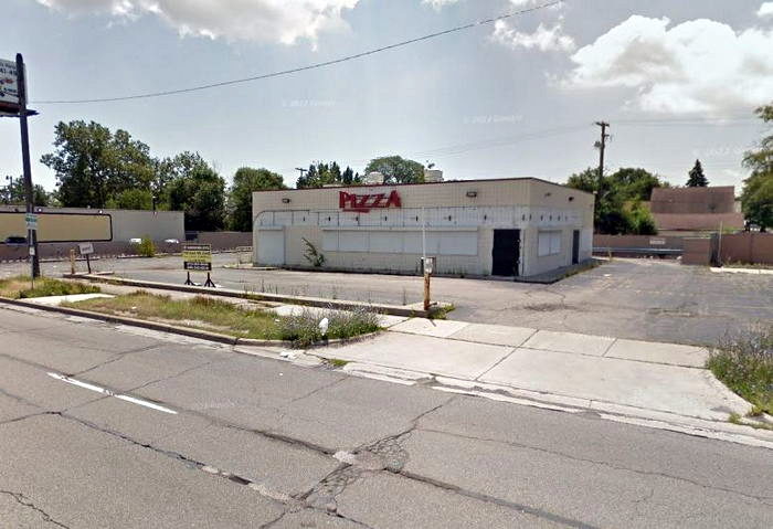 Dawn Donuts - 16800 8 Mile Rd -  Detroit Mi 48205 (newer photo)